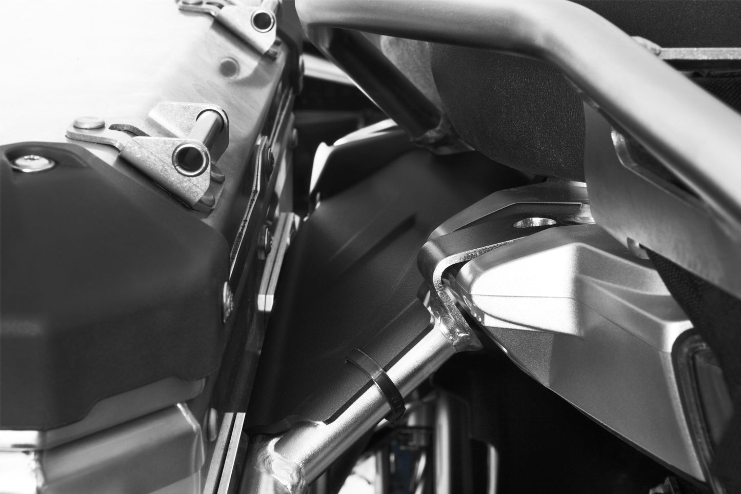 Wunderlich roiskesuoja laukkutelineeseen, R1250GS/GSA