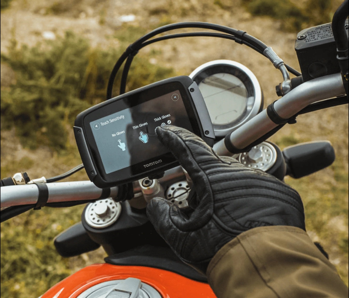 TOMTOM RIDER 550 WORLD PREMIUM PACK NAVIGAATTORI